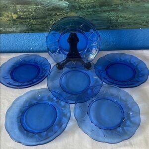 6 Vintage 6 in Hazel Atlas Blue Cobalt  Newport Hairpin Bread & Butter Plate